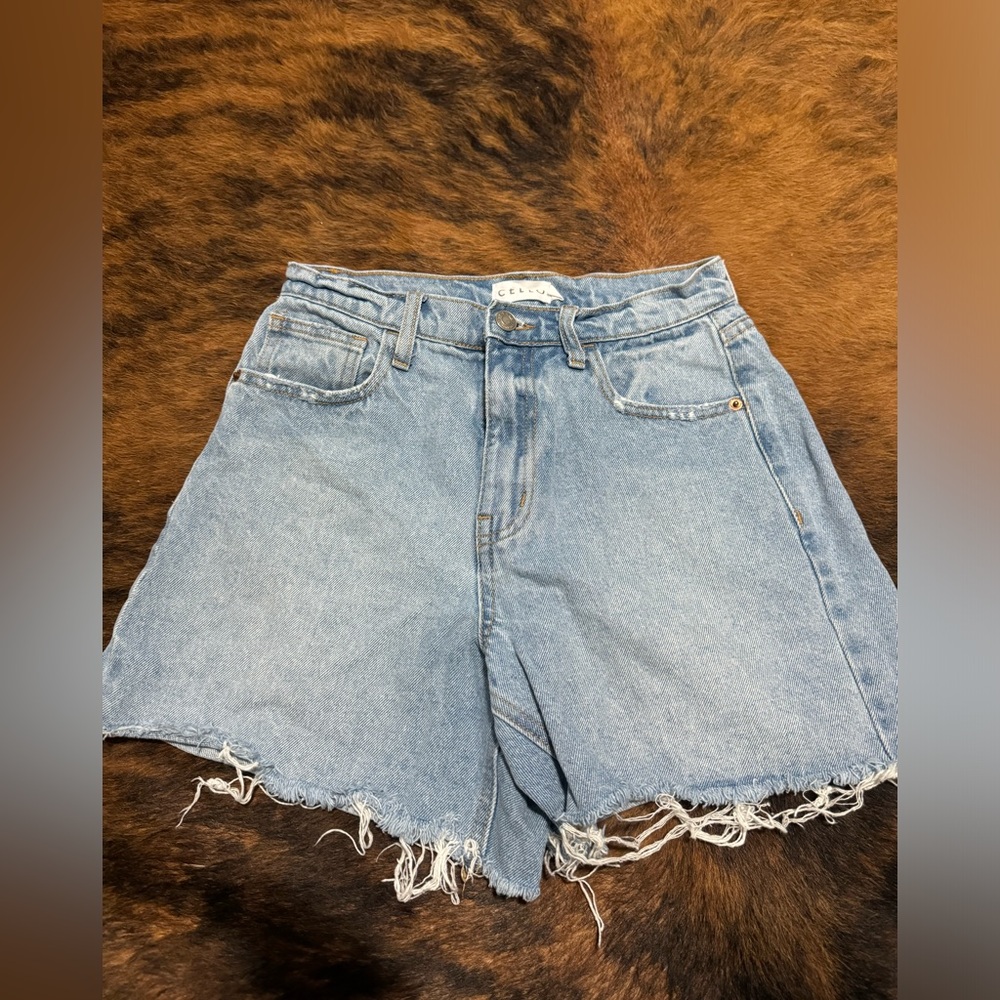 Women’s Cello jean shorts
